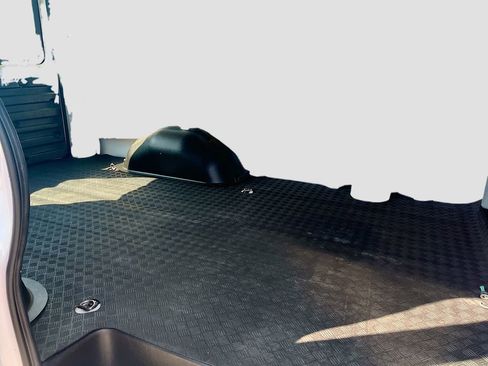 Used 2022 GMC Savana 2500 Work Van w/ Driver Convenience Package image 20