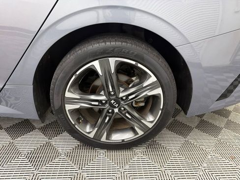 Used 2021 Kia K5 EX image 19