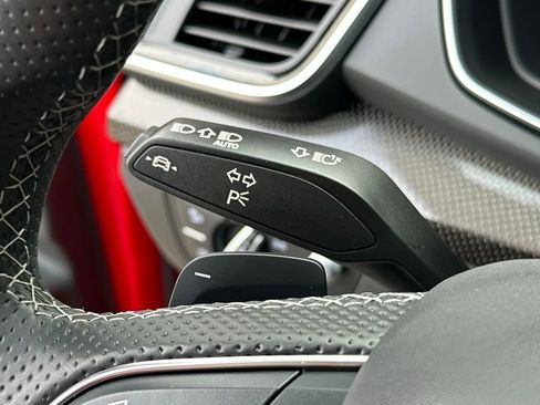 Used 2024 Audi SQ5 Prestige image 38