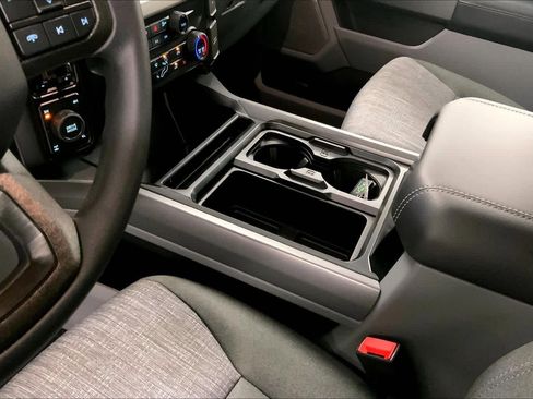 New 2026 Ford F250 XLT w/ XLT Premium Package AWD/4WD image 6