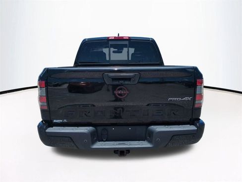 Used 2022 Nissan Frontier PRO-4X w/ Pro-4X Premium Package AWD/4WD image 6