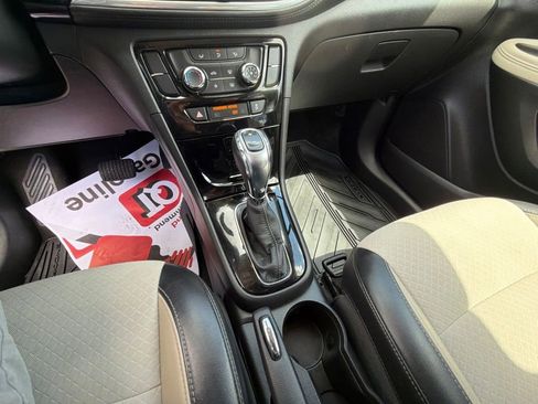 Used 2019 Buick Encore Preferred w/ Safety Package FWD image 28