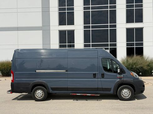 Used 2021 RAM ProMaster 3500 FWD image 4