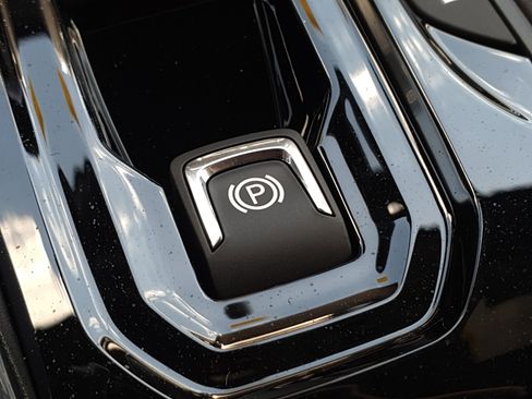 New 2025 GMC Canyon Elevation image 29