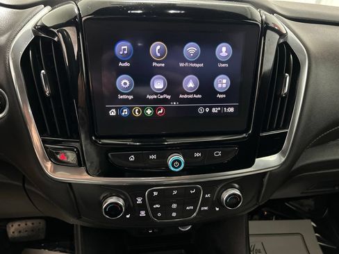 Used 2023 Chevrolet Traverse LT FWD image 29