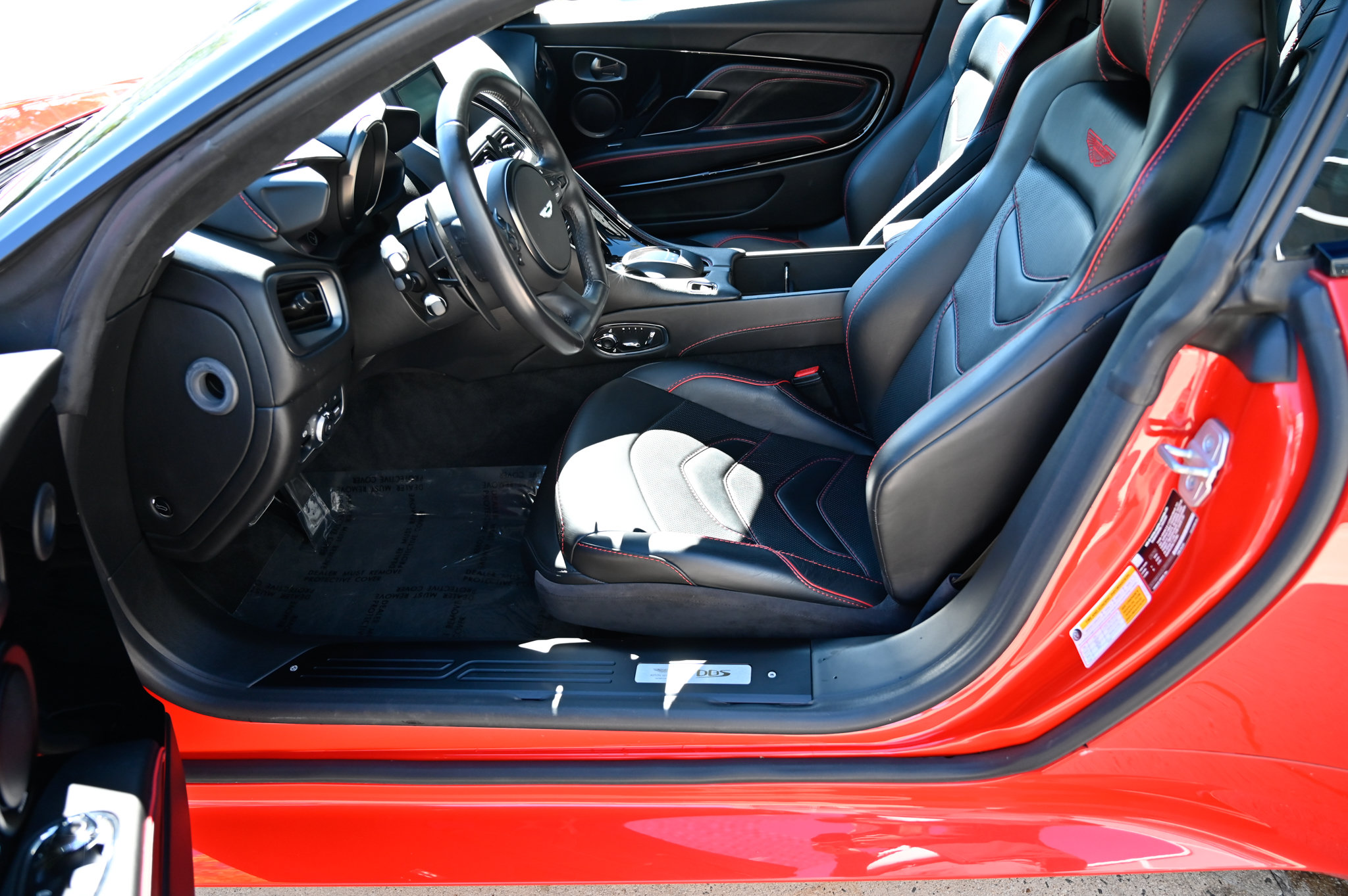 Used 2020 Aston Martin DBS Superleggera RWD image 17