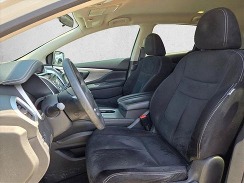 Used 2018 Nissan Murano S FWD image 10