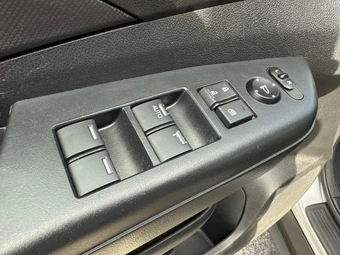 Used 2016 Honda CR-V LX image 22