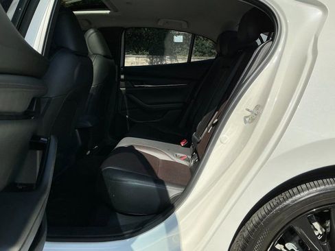 Used 2022 MAZDA MAZDA3 s image 13