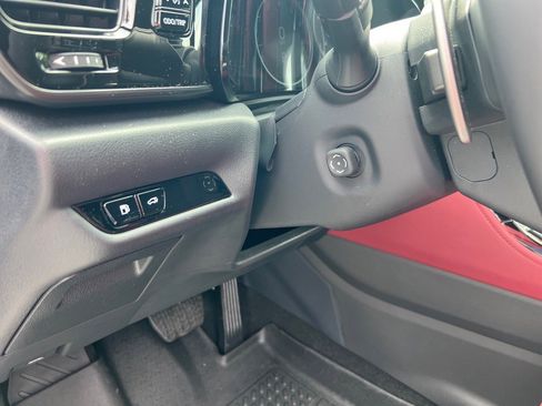 Used 2025 Lexus NX 250 FWD w/ Premium Package image 12