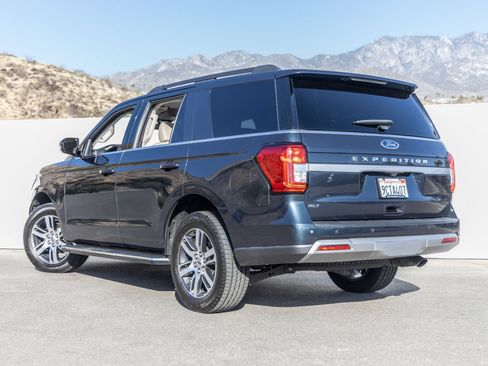 Used 2022 Ford Expedition XLT RWD image 8