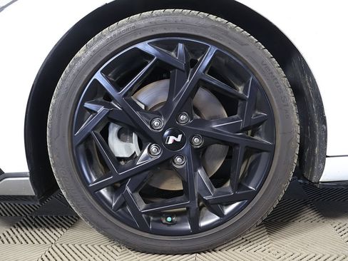 Certified 2025 Hyundai Elantra N Line FWD image 21