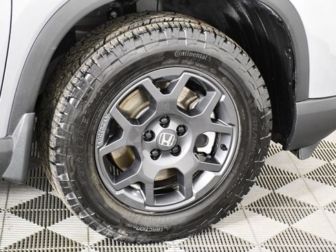 Used 2025 Honda Pilot TrailSport image 56