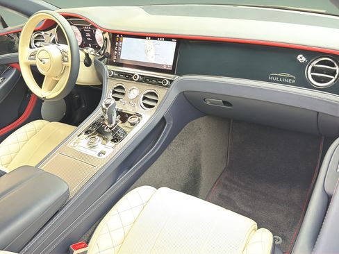 Used 2022 Bentley Continental GT AWD/4WD image 2