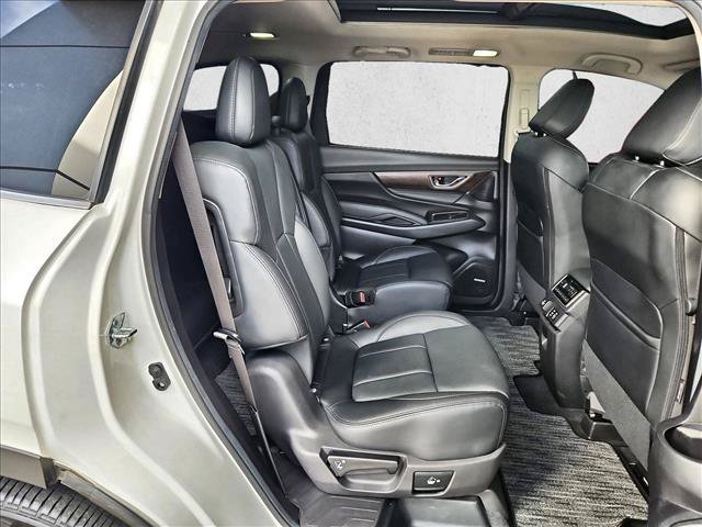 Used 2024 Subaru Ascent Touring AWD/4WD image 23