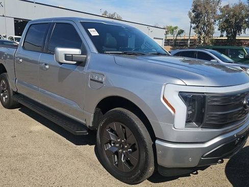 Used 2023 Ford F150 Lightning Lariat w/ Equipment Group 511A High AWD/4WD image 4