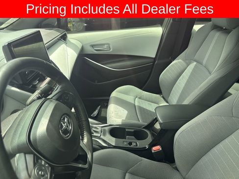 Used 2025 Toyota Corolla SE FWD image 7