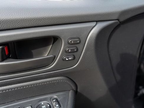 Used 2024 Honda Odyssey EX-L image 19