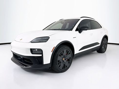 New 2026 Porsche Macan GTS Electric AWD/4WD image 1