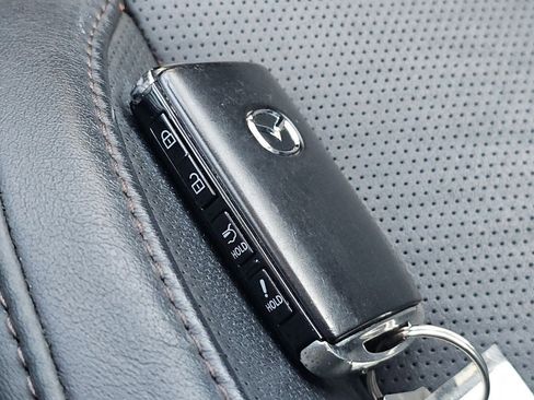 Used 2024 MAZDA CX-30 AWD 2.5 S w/ Premium Package image 33