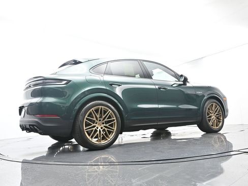 Certified 2025 Porsche Cayenne S AWD/4WD image 54