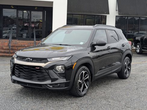 Used 2021 Chevrolet TrailBlazer RS w/ Driver Confidence Package image 1