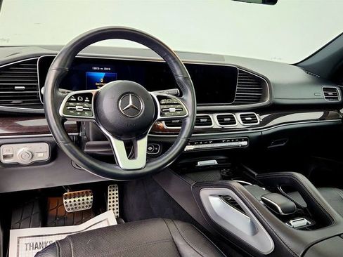 Used 2022 Mercedes-Benz GLS 450 4MATIC image 12