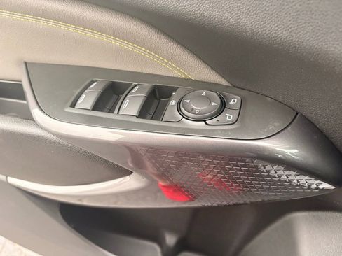 New 2026 Chevrolet Trax ACTIV FWD image 18