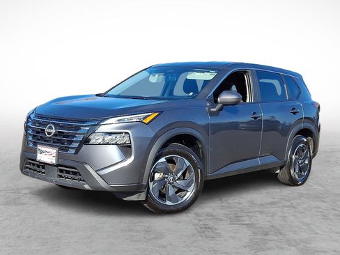 Used 2025 Nissan Rogue SV image 1