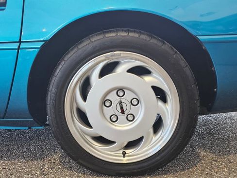 Used 1992 Chevrolet Corvette Convertible RWD image 10