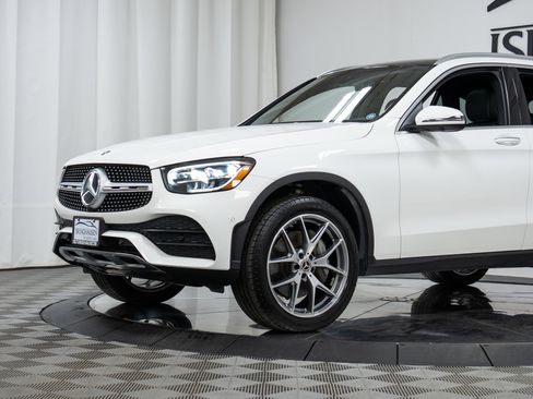 Certified 2020 Mercedes-Benz GLC 300 4MATIC image 25