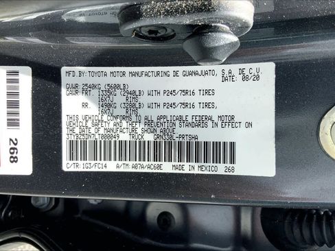 Used 2020 Toyota Tacoma SR5 image 33