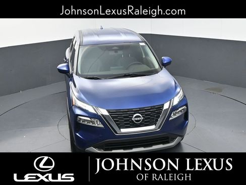 Used 2023 Nissan Rogue SV image 23