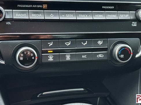 Used 2019 Kia Optima LX image 22