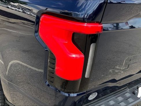 Used 2024 Ford F150 Lightning Flash AWD/4WD image 27