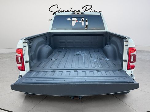 Used 2022 RAM 2500 Limited AWD/4WD image 25