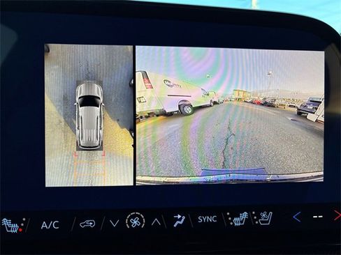 New 2026 Chevrolet Traverse RS image 22