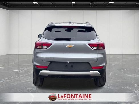Used 2025 Chevrolet TrailBlazer LT image 4