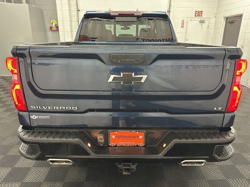 Used 2021 Chevrolet Silverado 1500 LT Trail Boss w/ Convenience Package II image 8