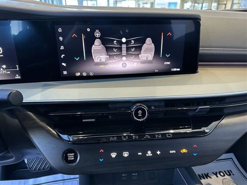 New 2025 Nissan Murano SL image 10