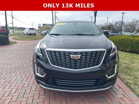 Used 2025 Cadillac XT5 Premium Luxury image 3