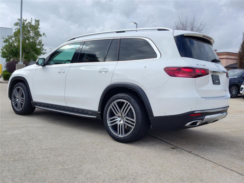 Certified 2025 Mercedes-Benz GLS 450 4MATIC image 4
