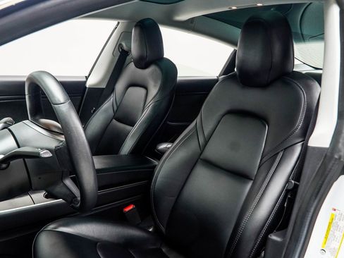 Used 2019 Tesla Model 3 Long Range image 27