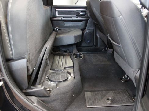 Used 2022 RAM 1500 Classic Warlock image 14