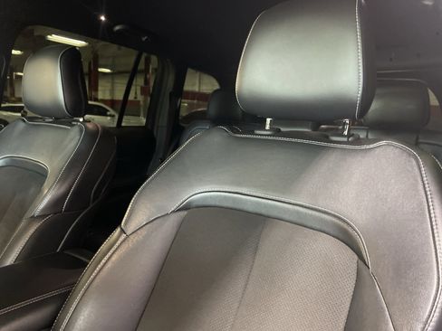 Used 2022 Jeep Grand Cherokee Altitude RWD image 10