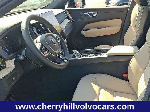 New 2026 Volvo XC60 B5 Plus w/ Protection Package Premier image 10