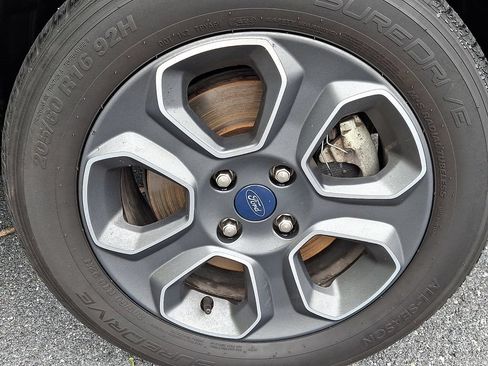 Used 2020 Ford EcoSport S AWD/4WD image 10