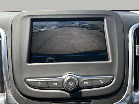 Used 2019 Chevrolet Equinox LT FWD image 22