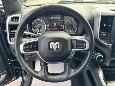 Used 2022 RAM 1500 Big Horn AWD/4WD image 12