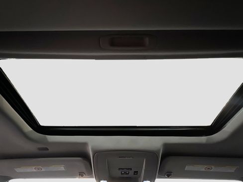 Used 2019 Chevrolet Silverado 2500 LTZ w/ Duramax Plus Package image 17